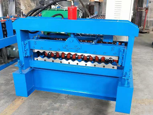 墻板彩鋼瓦設(shè)備